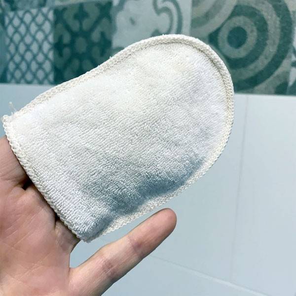 Mini glove to demaquiller bulk ø10 cm - mood image